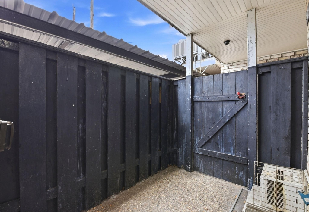 7900 Westheimer Road - Photo 32