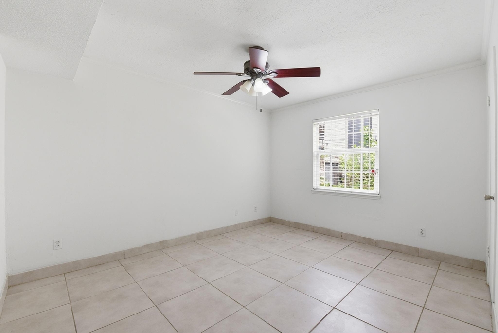 7900 Westheimer Road - Photo 21