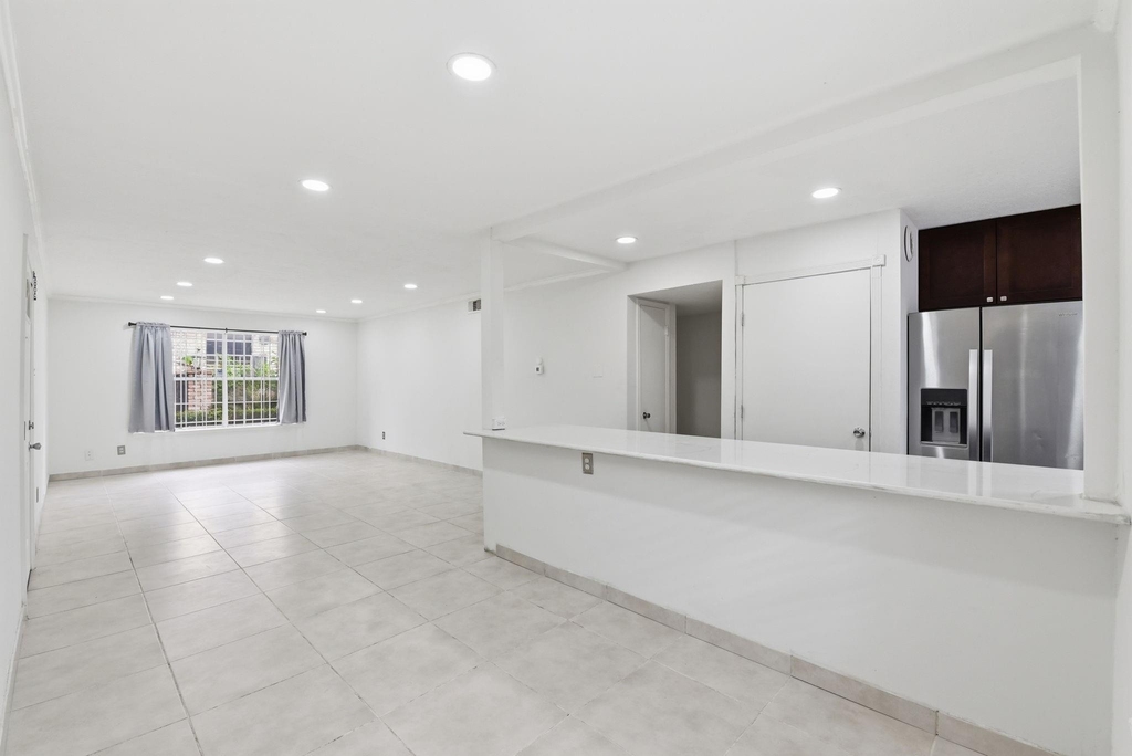 7900 Westheimer Road - Photo 12
