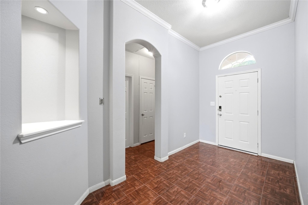 1707 N Highlands Crossing - Photo 6
