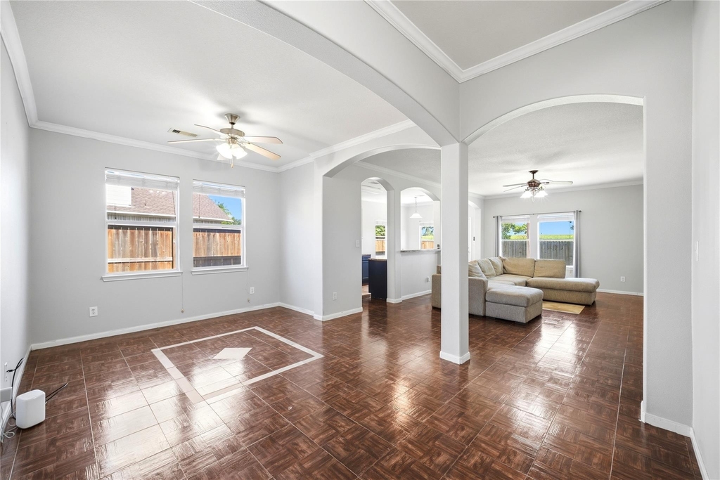 1707 N Highlands Crossing - Photo 8