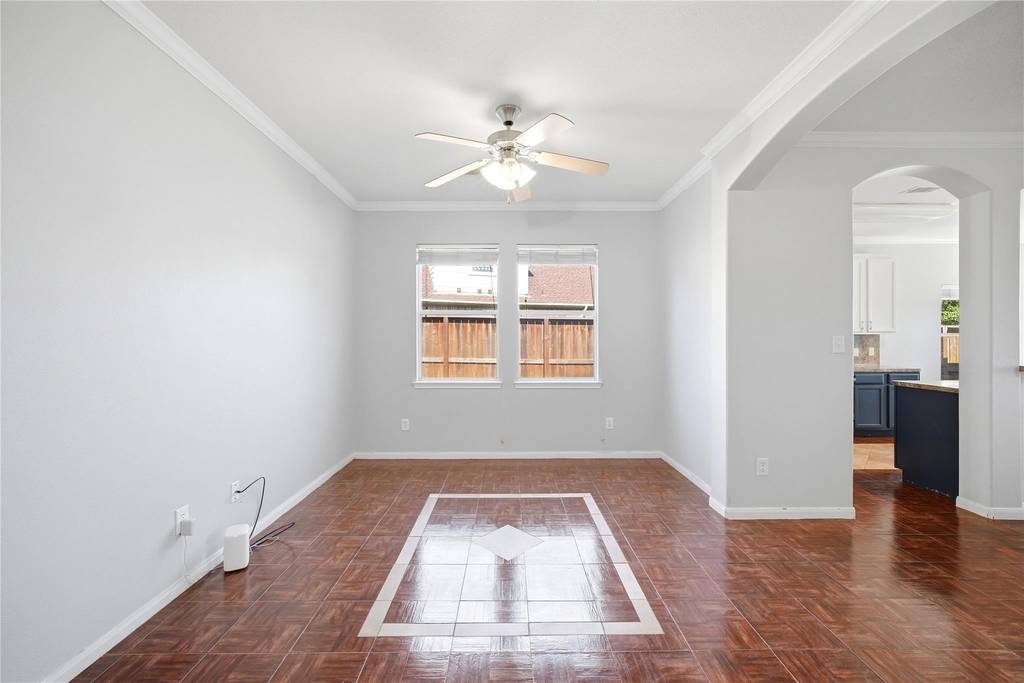 1707 N Highlands Crossing - Photo 9