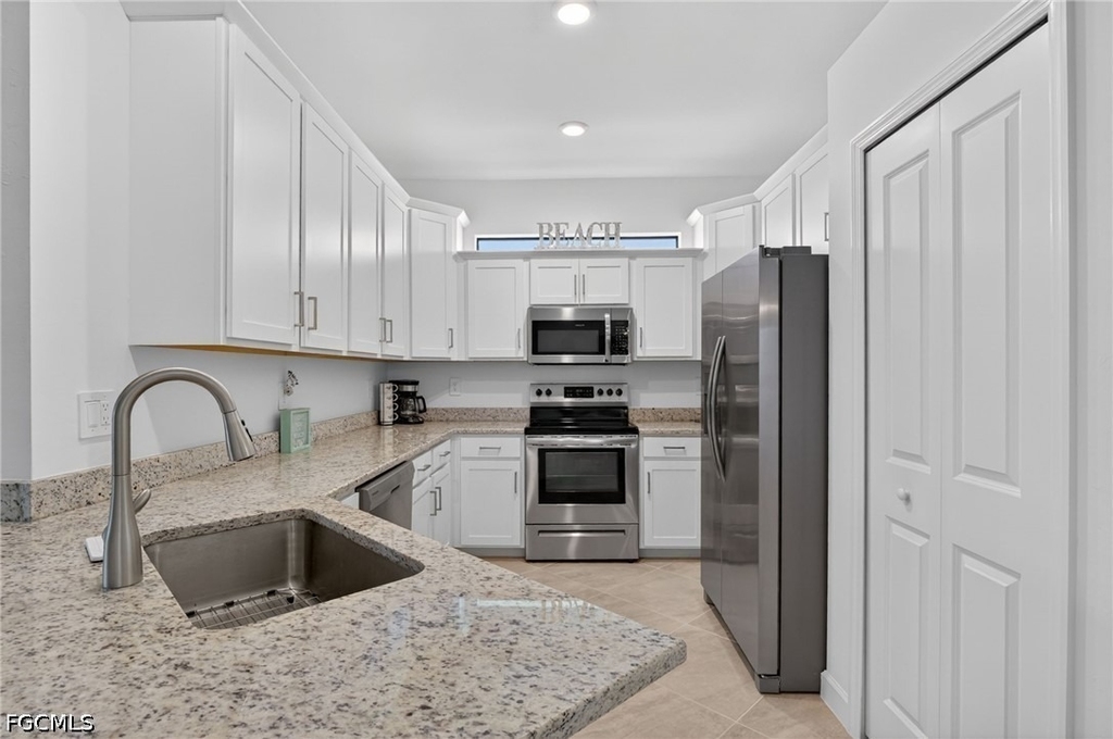 14001 Hunter Oak Drive - Photo 8