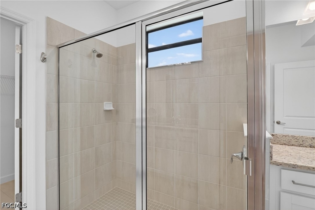 14008 Hunter Oak Drive - Photo 17