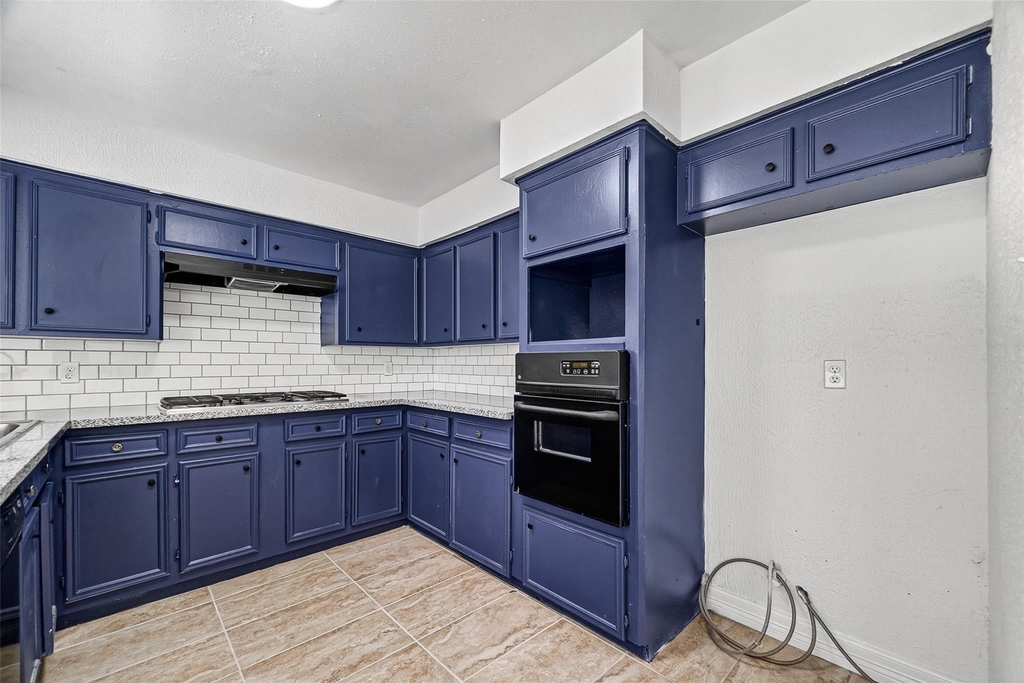 2223 Courtney Ct - Photo 7