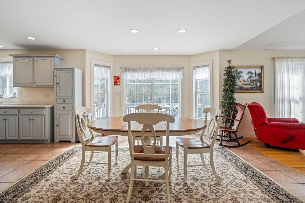20 Ordway - Photo 8