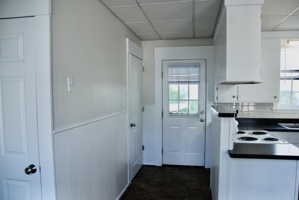 65 Centre - Photo 3