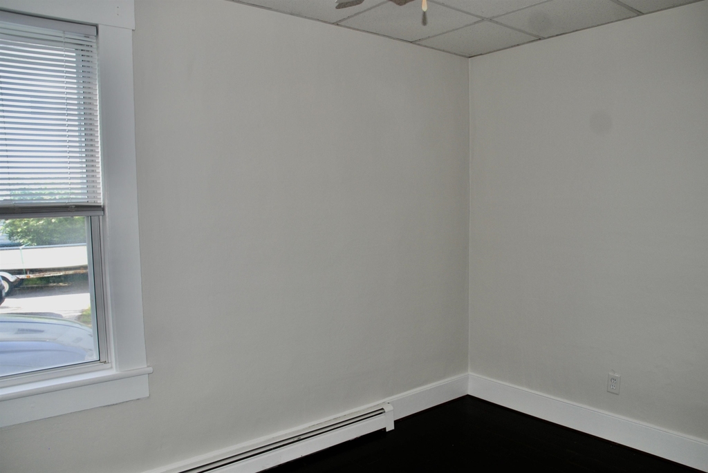 65 Centre - Photo 11