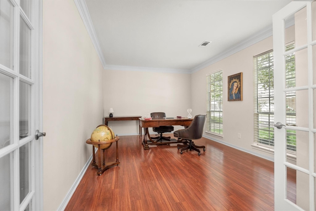 22007 Crossbrook Drive - Photo 12
