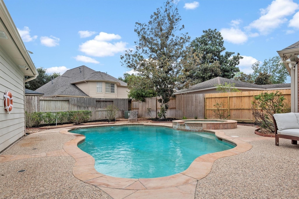 22007 Crossbrook Drive - Photo 40