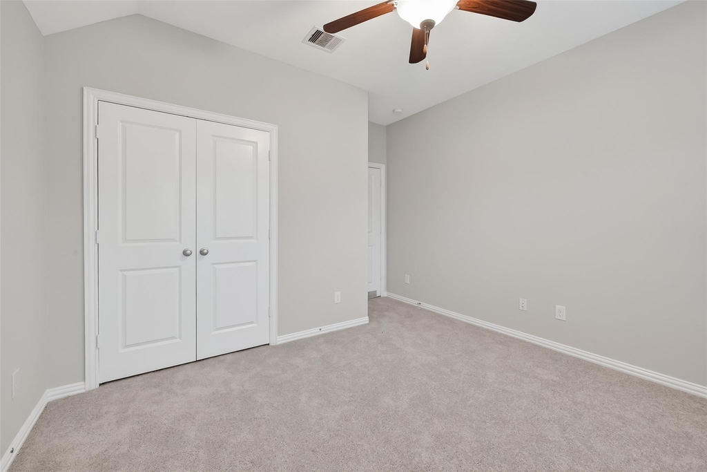 134 S Bearkat Court - Photo 18