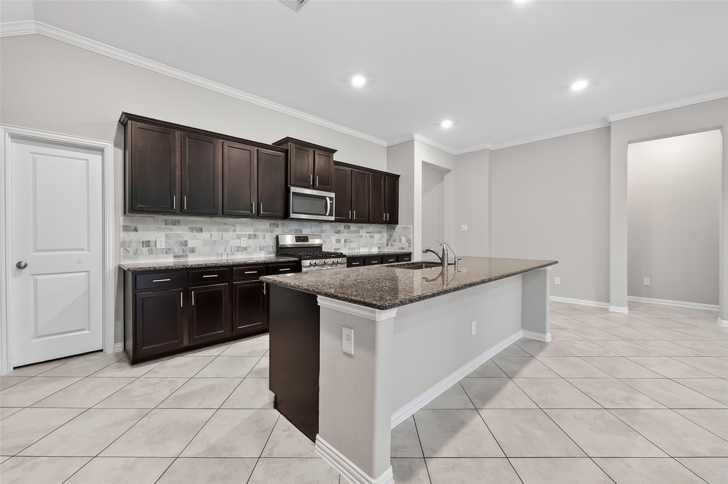 134 S Bearkat Court - Photo 11