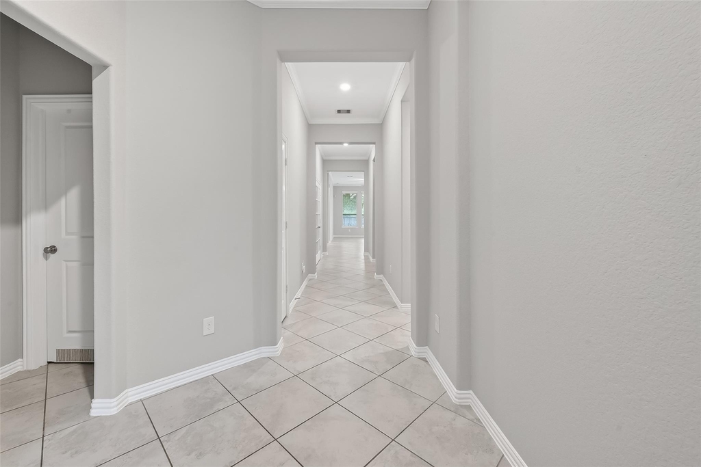 134 S Bearkat Court - Photo 4