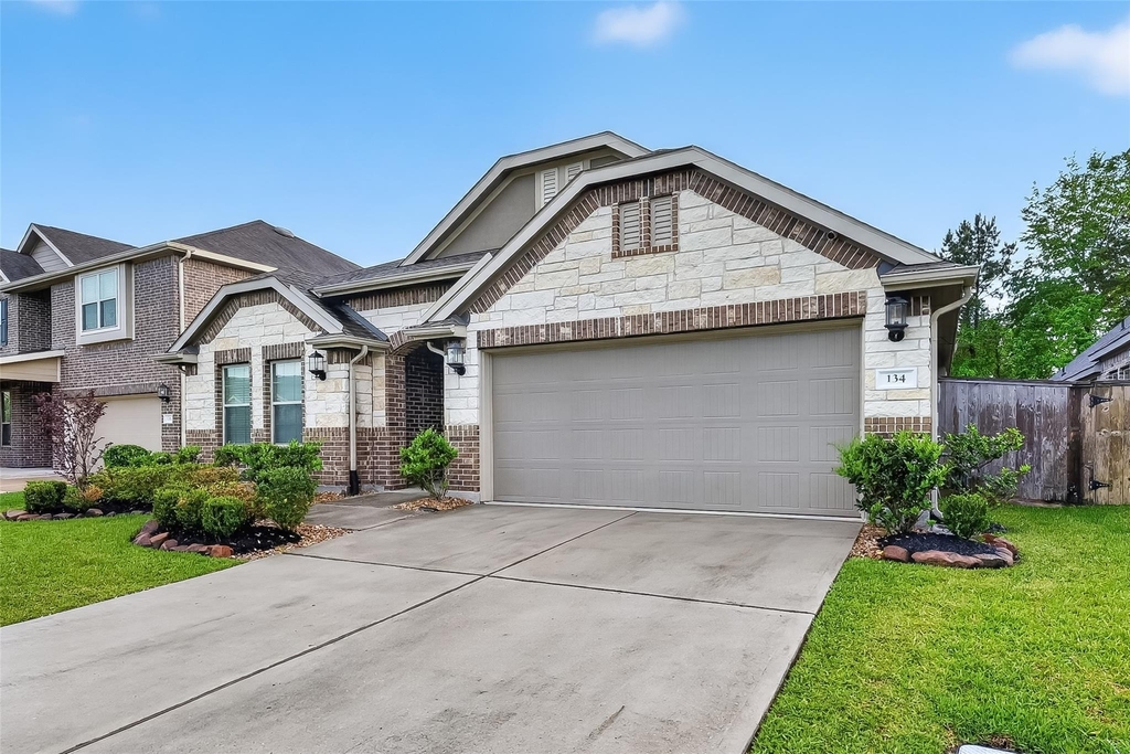 134 S Bearkat Court - Photo 1