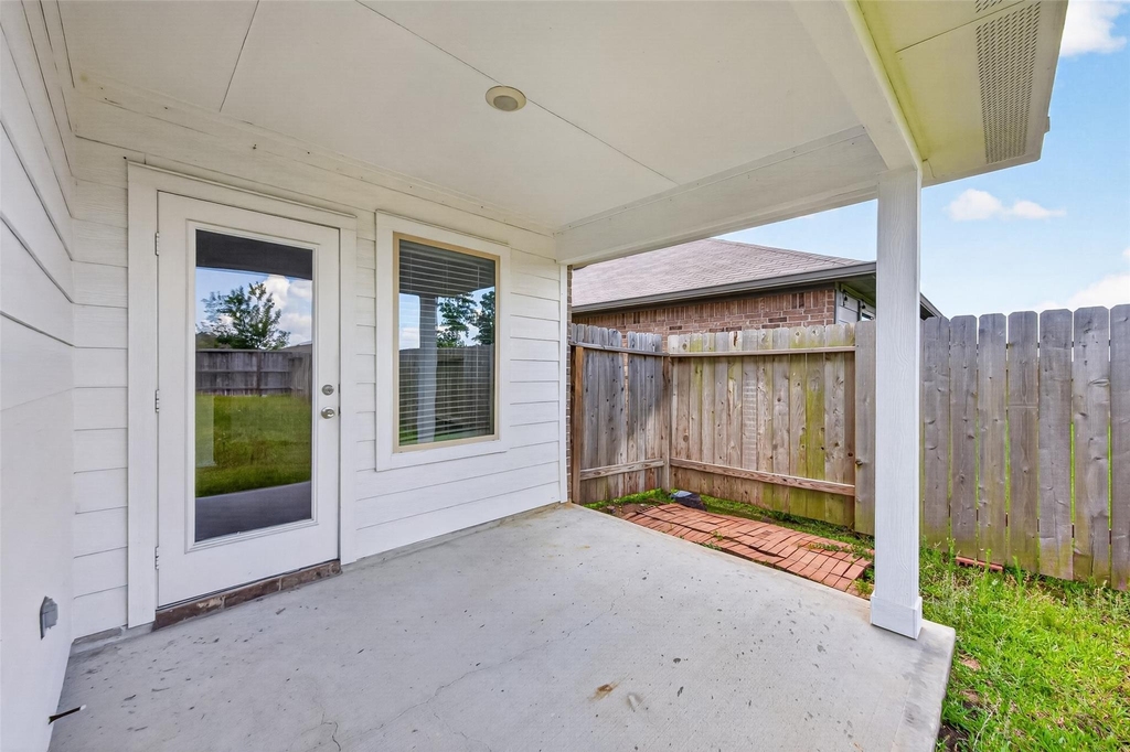 20314 Tembec Drive - Photo 39