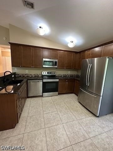 9211 Seville Road - Photo 2