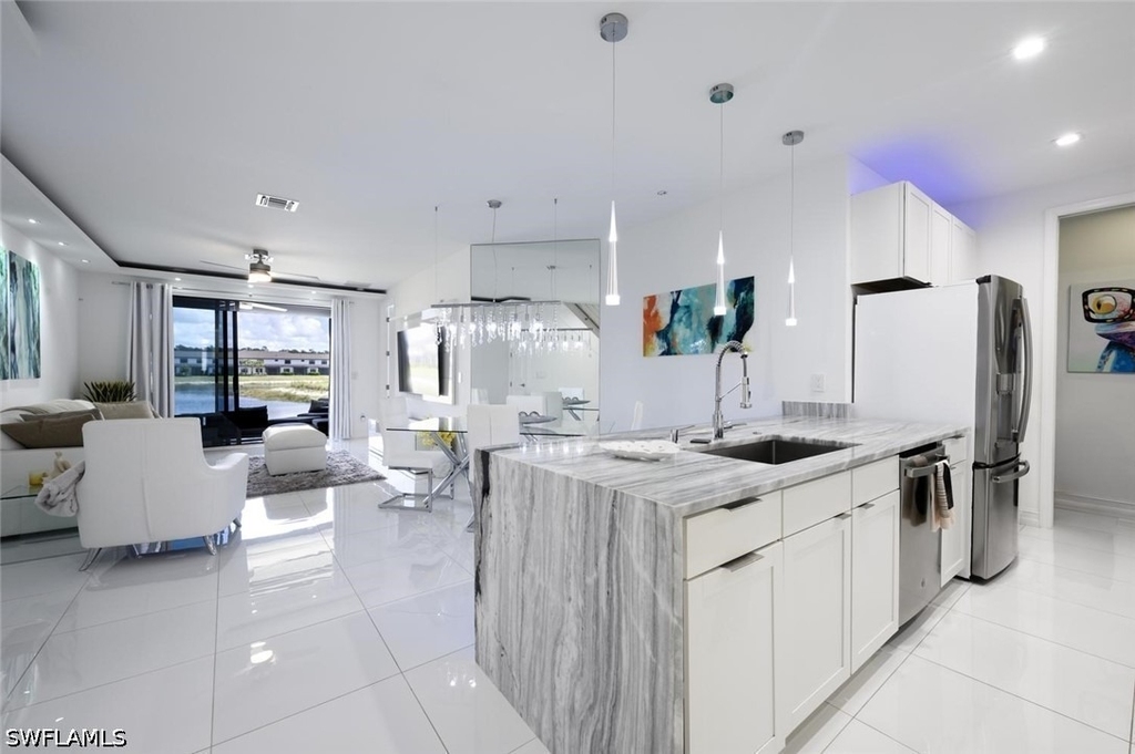 7345 Rockefeller Drive - Photo 4