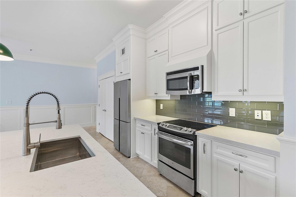 2802 Morrison Street - Photo 4