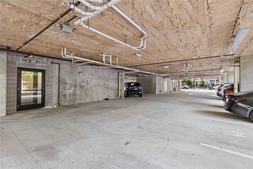 2802 Morrison Street - Photo 34