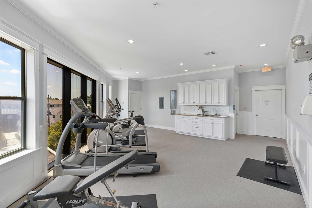 2802 Morrison Street - Photo 24