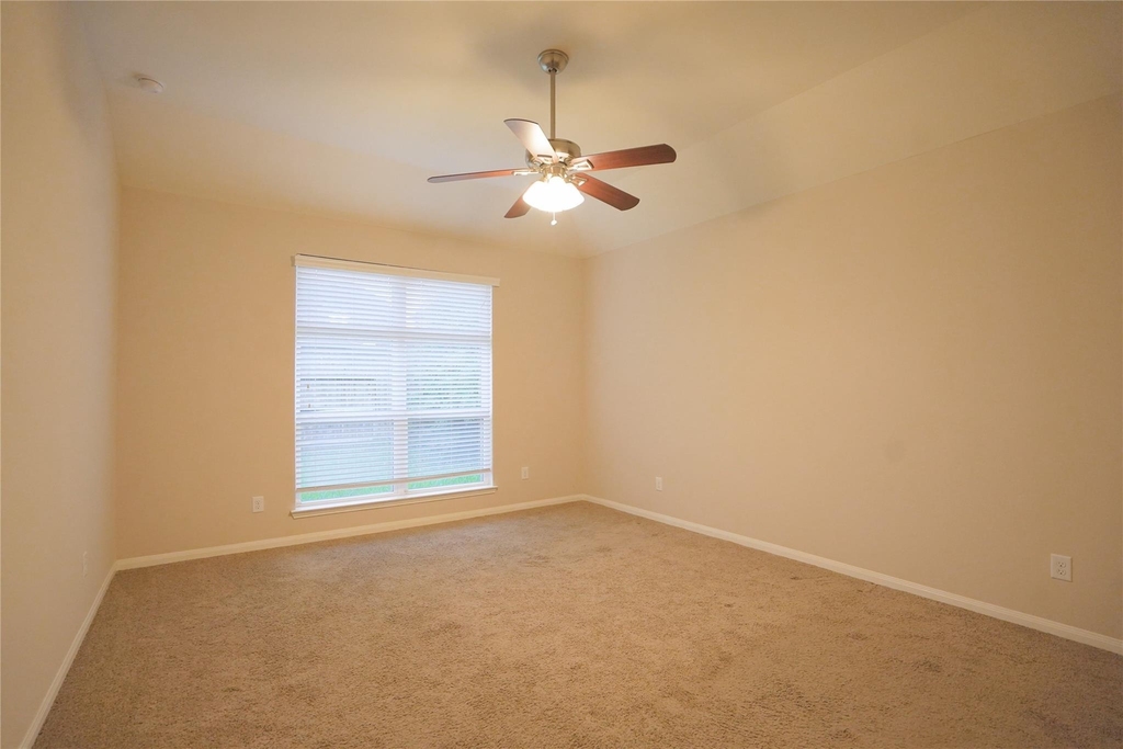 3303 Windsor Ranch Lane - Photo 16