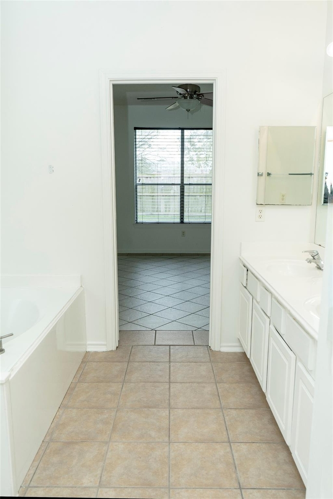 12914 Pinehall Lane - Photo 12