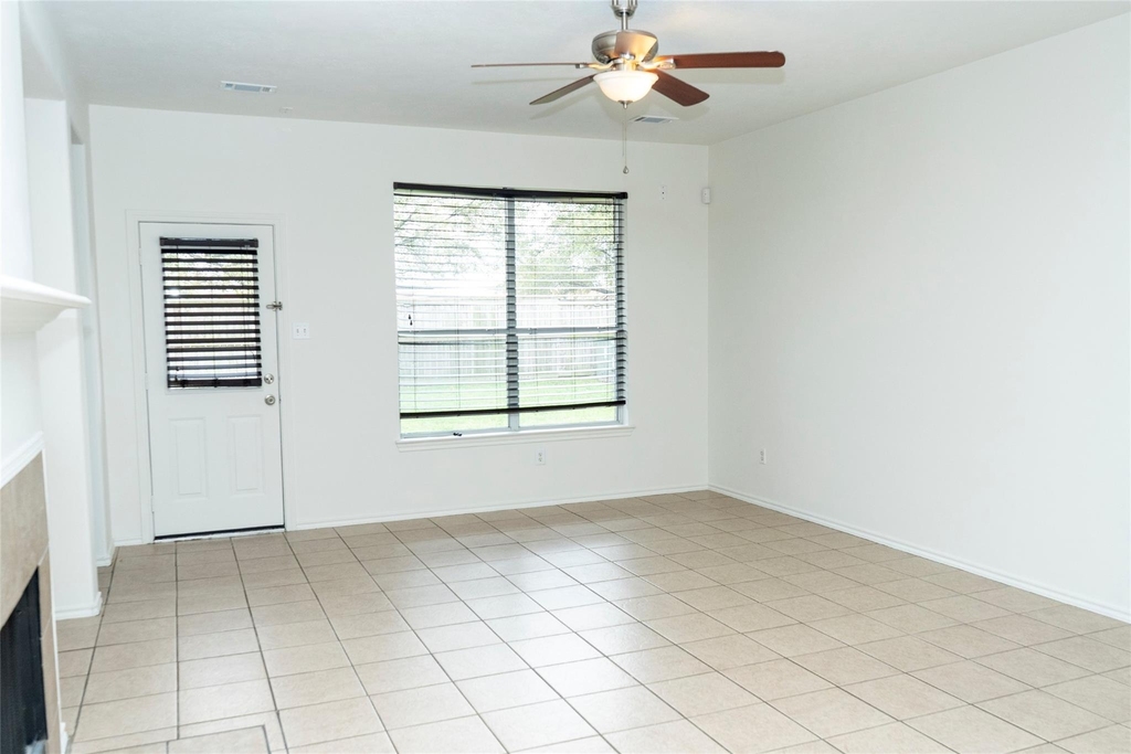 12914 Pinehall Lane - Photo 7