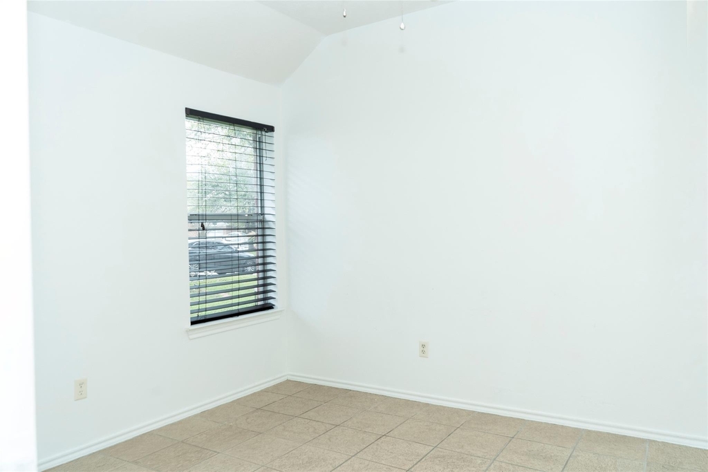 12914 Pinehall Lane - Photo 10