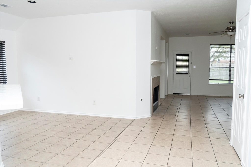 12914 Pinehall Lane - Photo 6