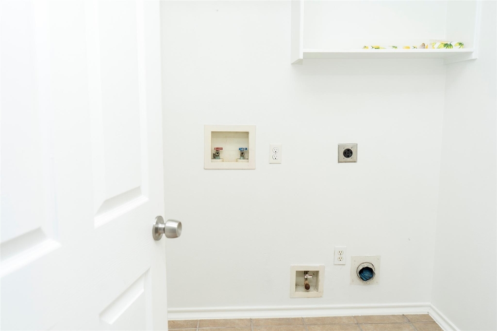 12914 Pinehall Lane - Photo 9