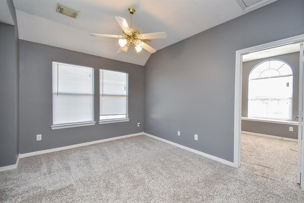 2811 Little Spring Circle - Photo 12