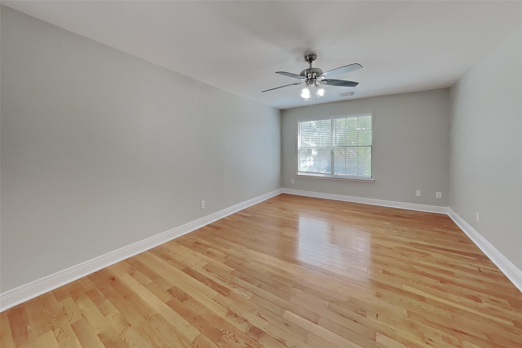 29402 Legends Hill Drive - Photo 18