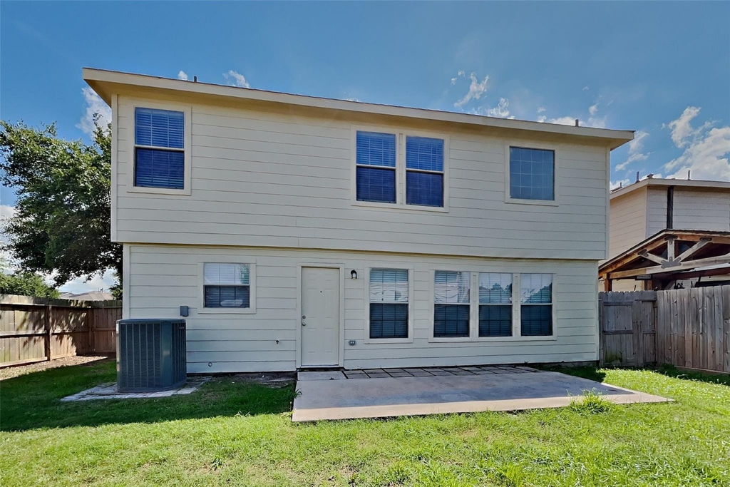 29402 Legends Hill Drive - Photo 19