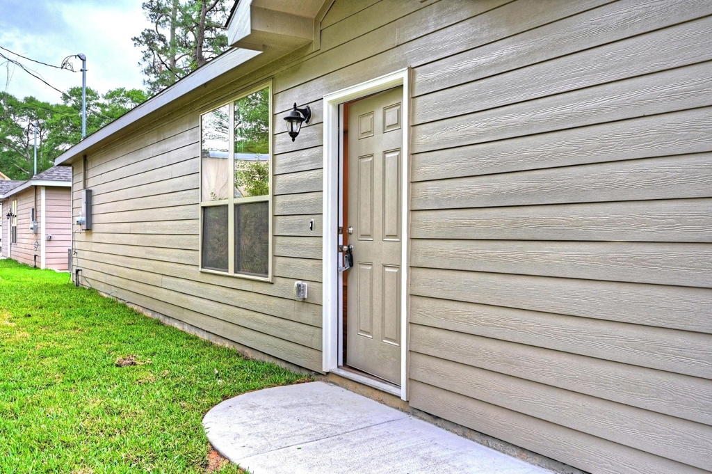 11602 Vistawood Street - Photo 2