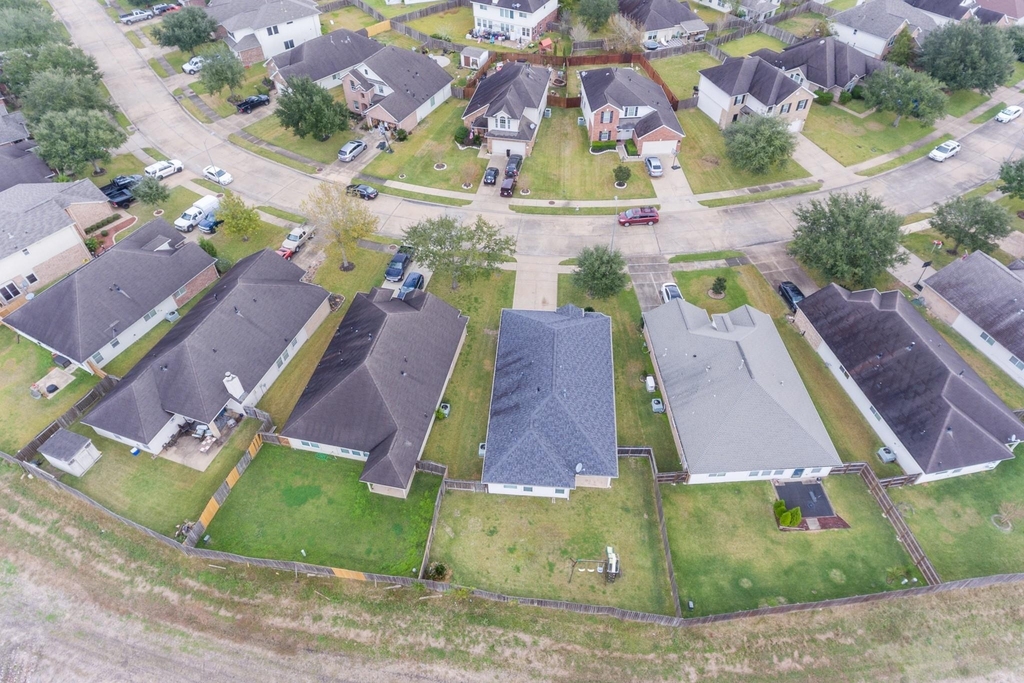 2834 Sage Bluff Avenue - Photo 46