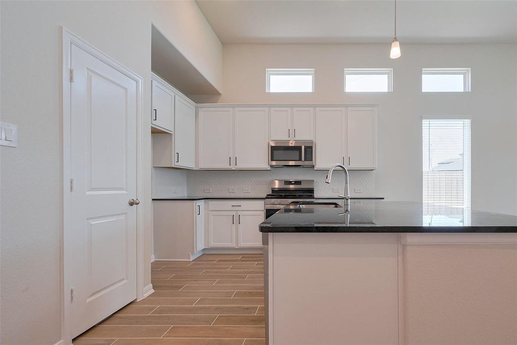 2405 Seamist Cove Lane - Photo 13