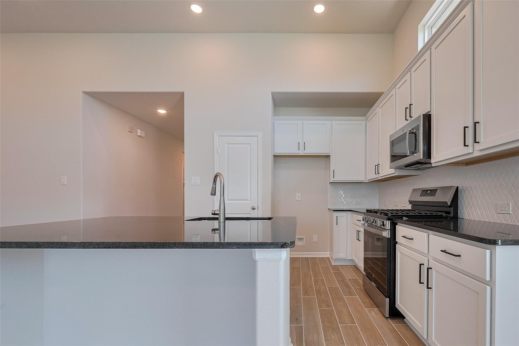 2405 Seamist Cove Lane - Photo 12