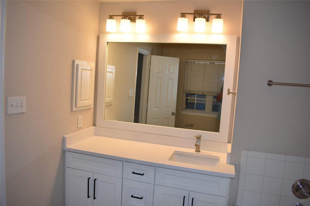 16048 Limestone Lake Drive - Photo 14