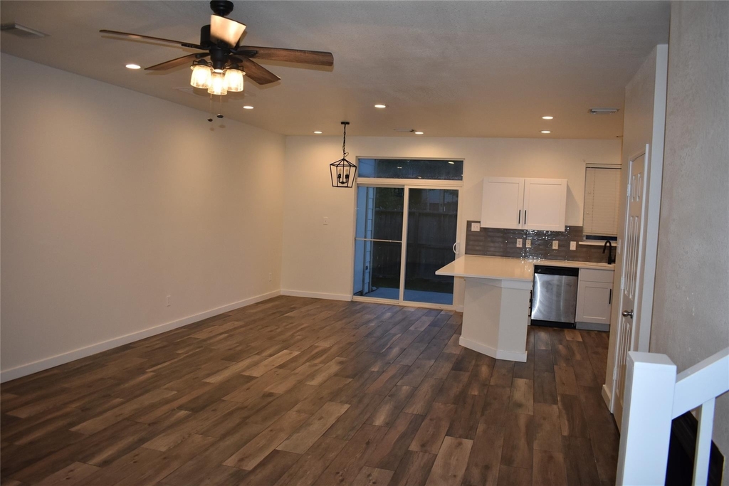 16048 Limestone Lake Drive - Photo 8