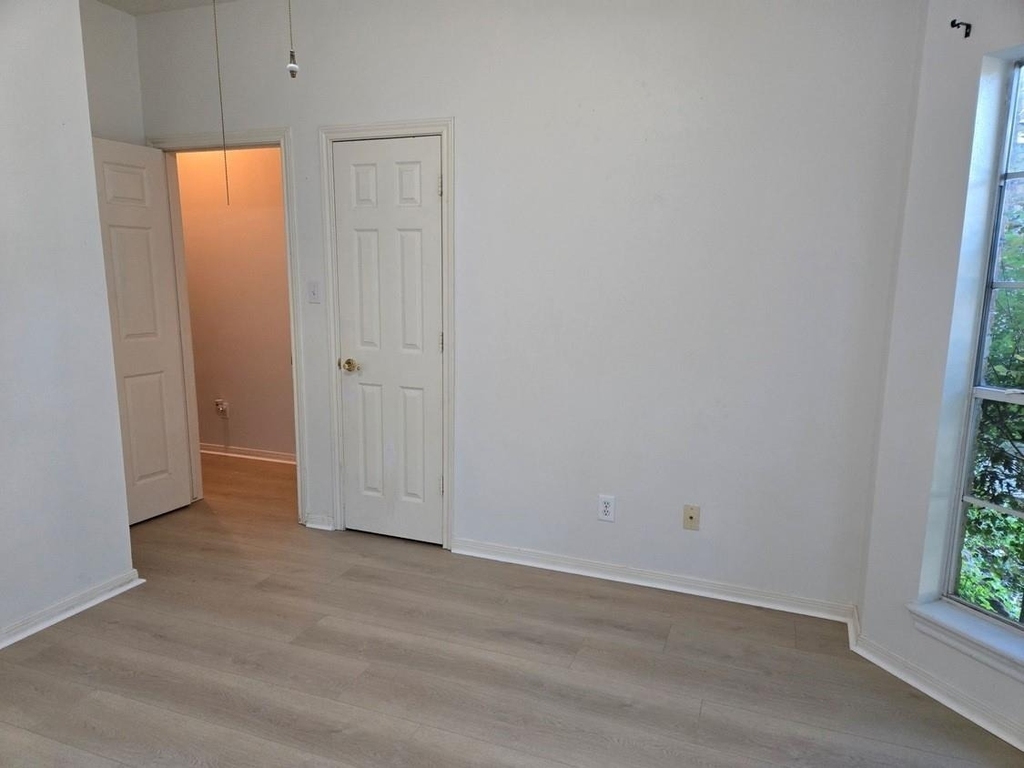 120 Hiwon Drive - Photo 30