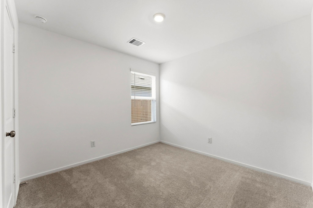 18784 Loom Drive - Photo 6