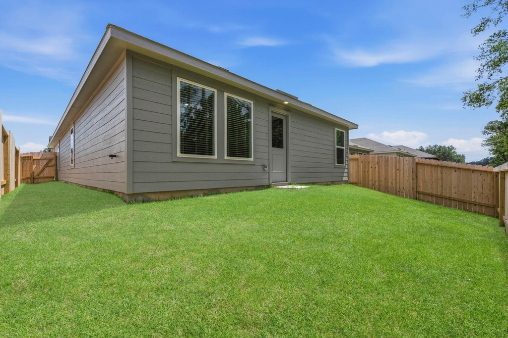 18784 Loom Drive - Photo 14
