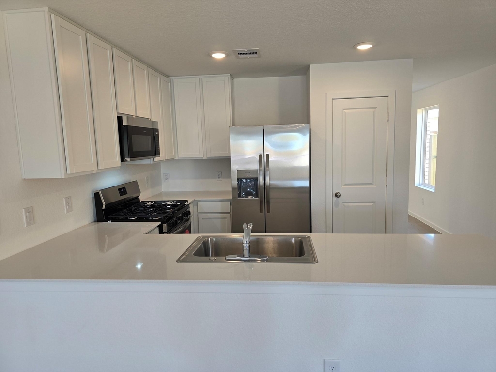 18784 Loom Drive - Photo 1