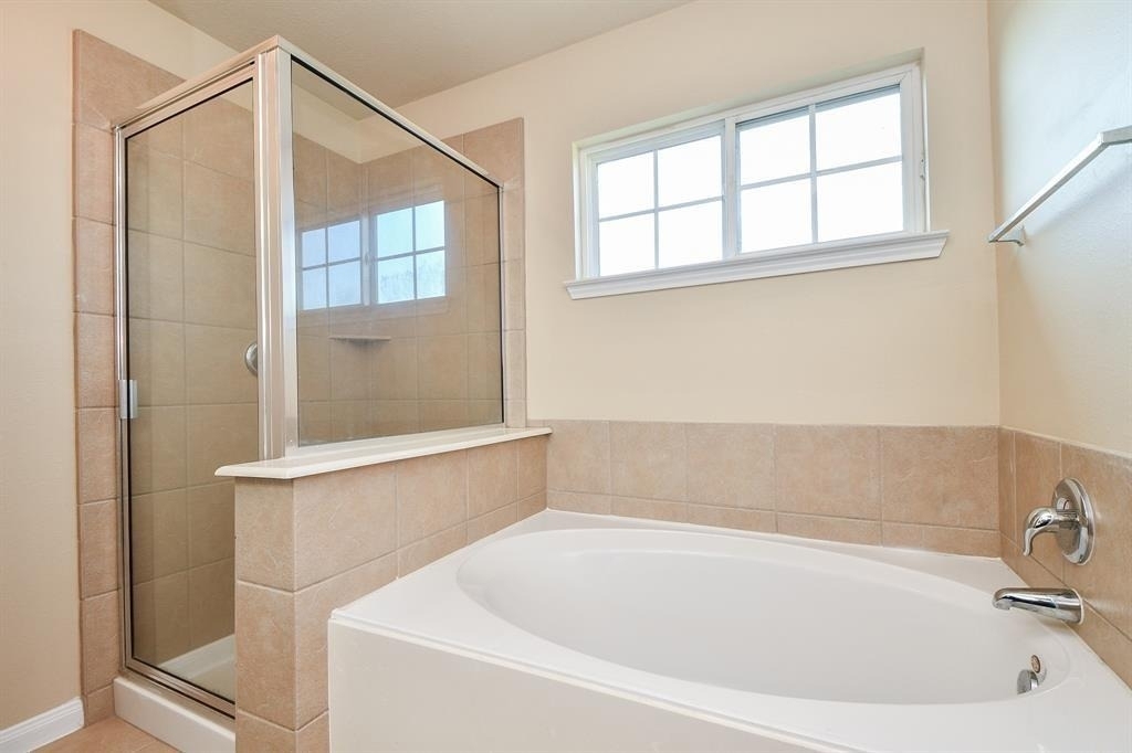 19311 Vermillion Court - Photo 16