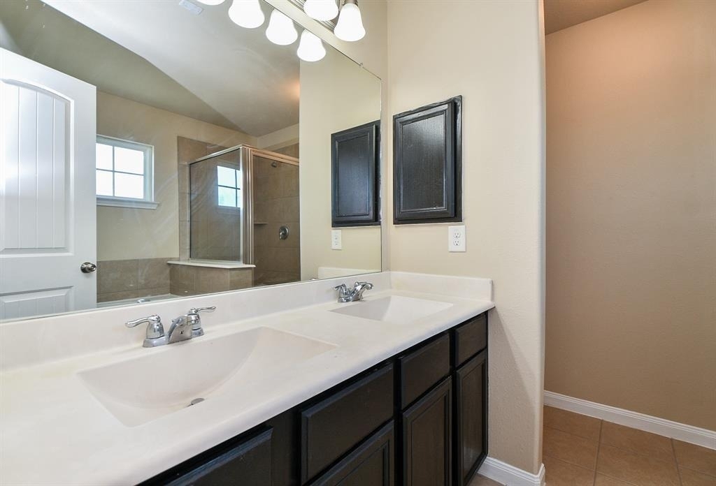 19311 Vermillion Court - Photo 15