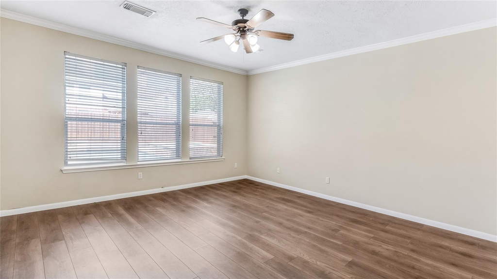11405 Starlight Bay Street - Photo 17
