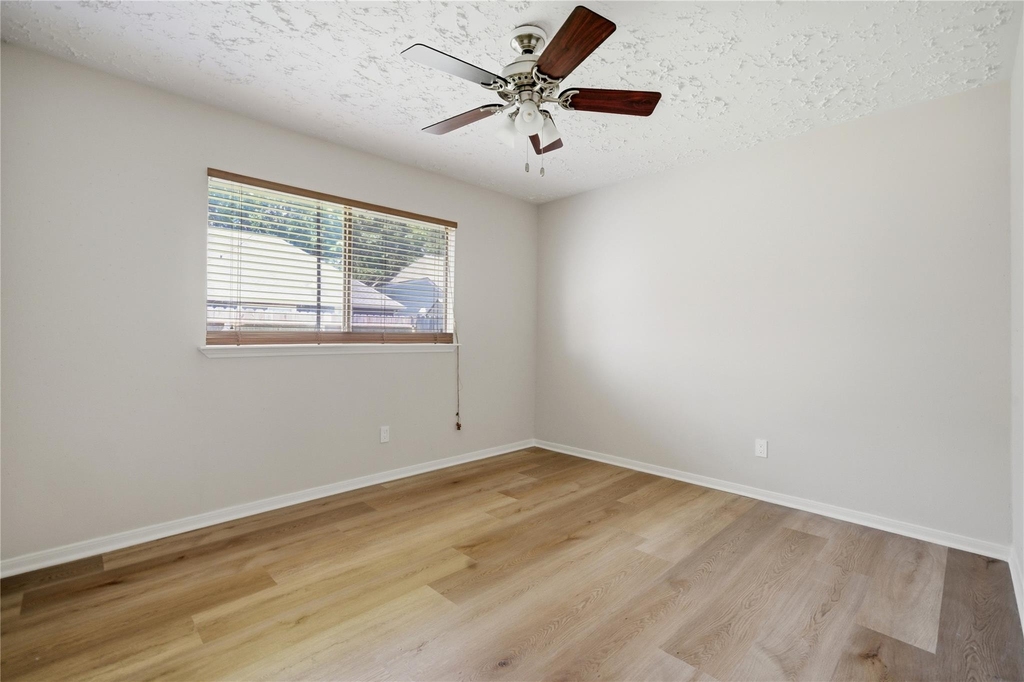 2019 First Crossing Boulevard - Photo 26