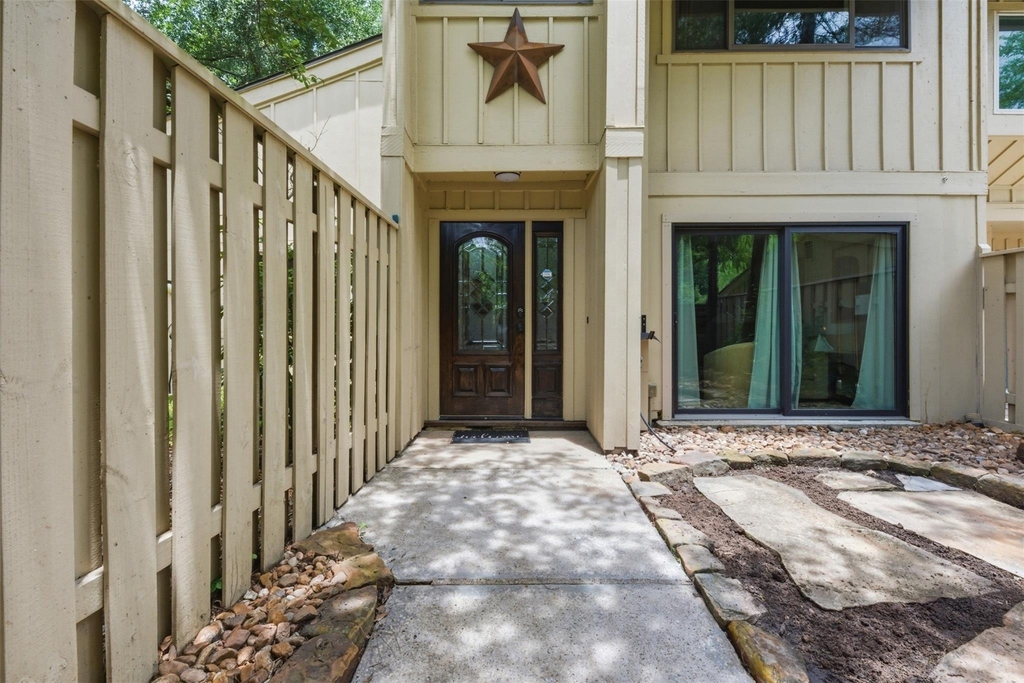2209 W Settlers Way - Photo 2