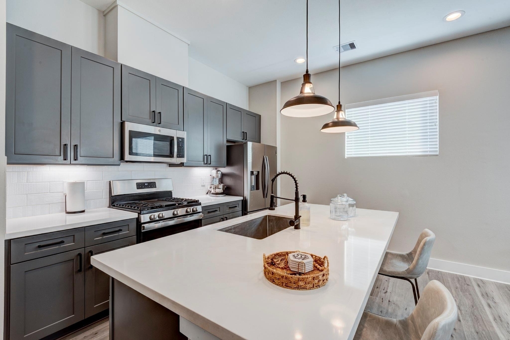1181 W Tidwell Road - Photo 10
