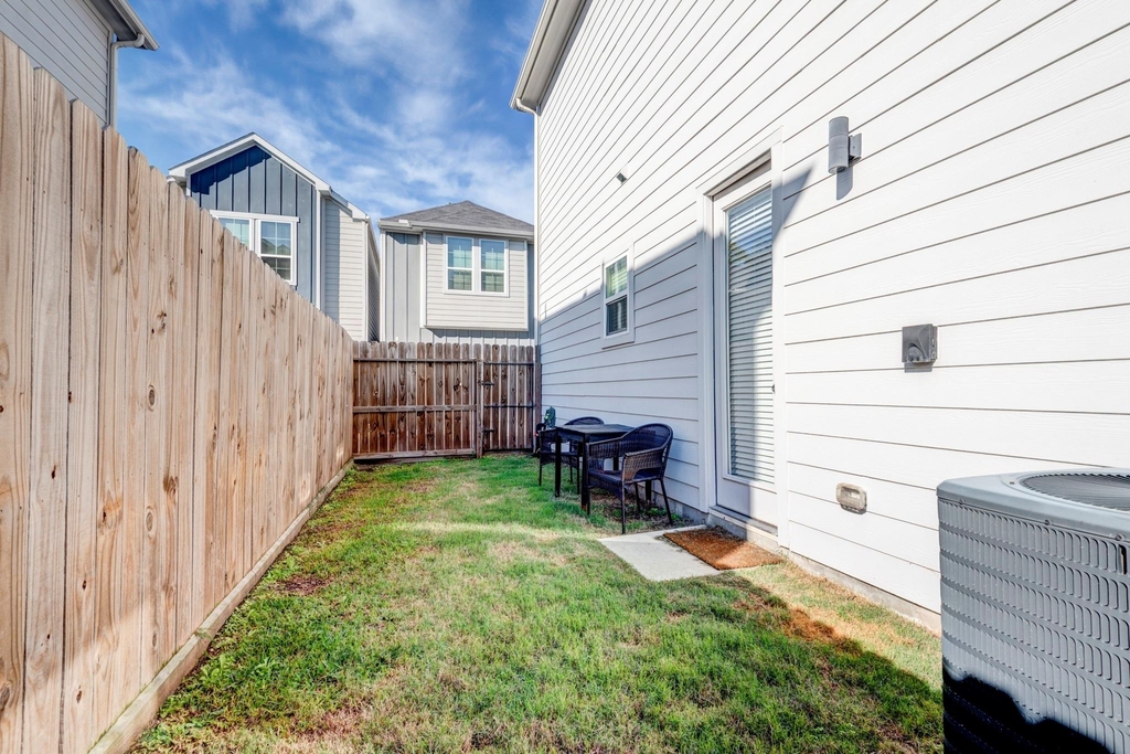 1181 W Tidwell Road - Photo 23